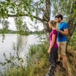 Paar am Teich